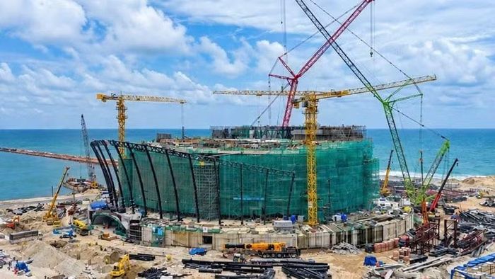 Tiến độ thi công Nhà biểu diễn đa năng. (Ảnh: SUN GROUP)