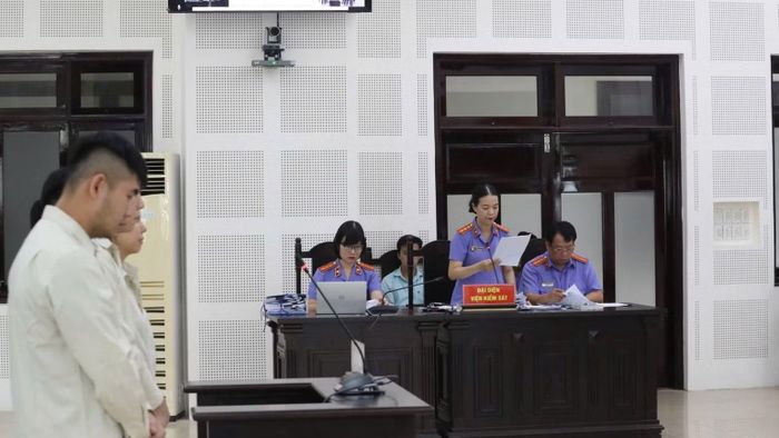 Quang cảnh phiên tòa. (Ảnh: ĐX)
