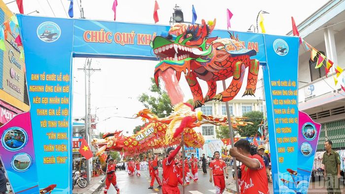 Lễ hội Nghinh Ông Thành phố Hồ Chí Minh năm 2026 tại xã Cần Giờ chính thức mở đầu cho chuỗi hoạt động sôi nổi.