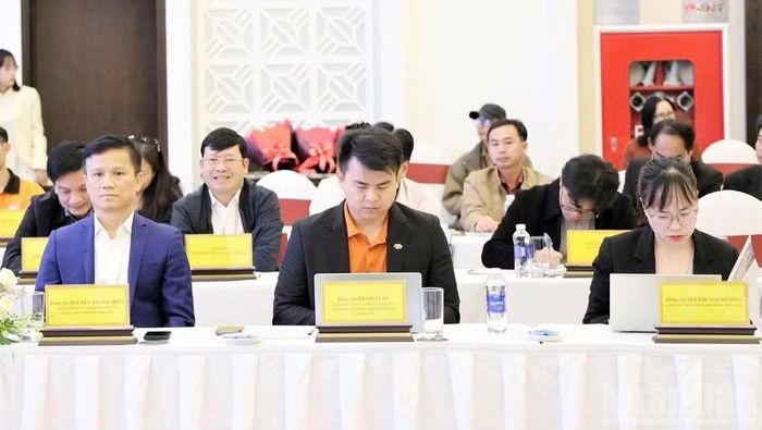 Các đại biểu là doanh nghiệp tham dự Diễn đàn “Thực hành ESG và quản trị số: Vé thông hành vào chuỗi giá trị toàn cầu”.