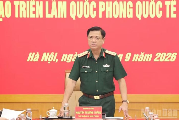 Thượng tướng Nguyễn Trường Thắng chủ trì hội nghị.