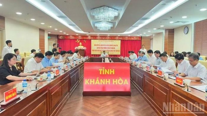 Toàn cảnh hội nghị. (Ảnh: VŨ TÂN)