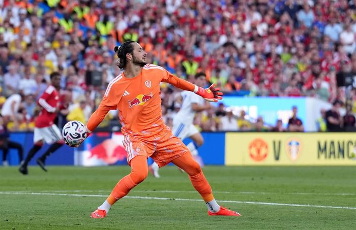 James Trafford đang thi đấu tốt trong màu áo Leeds. Ảnh: The New York Times 