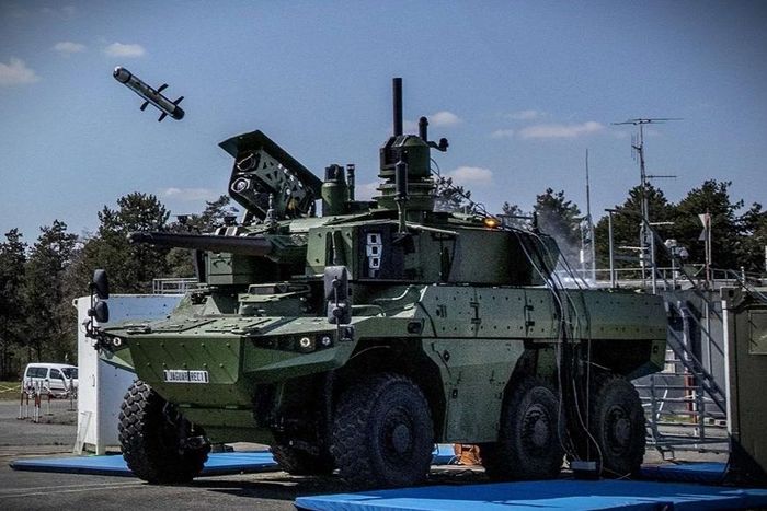 Pháp đưa xe bọc thép Jaguar R3 với đầy đủ trang bị tác chiến vào biên chế. Ảnh: MBDA