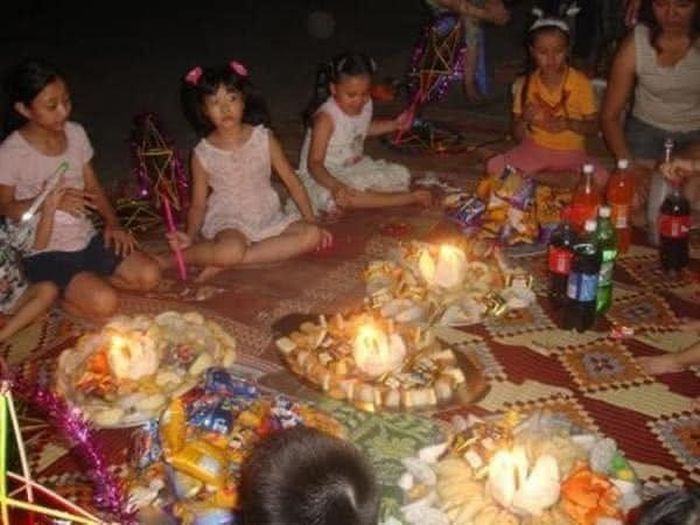 Trung thu này nhớ Trung thu xưa, thời còn bao cấp! (Ảnh: Internet).