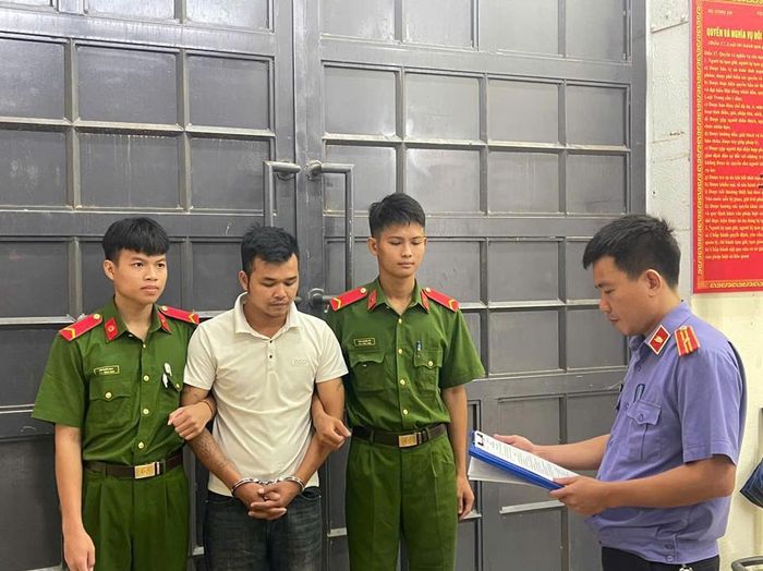 Đối tượng Cao Xuân Thịnh bị khởi tố, bắt tạm giam.