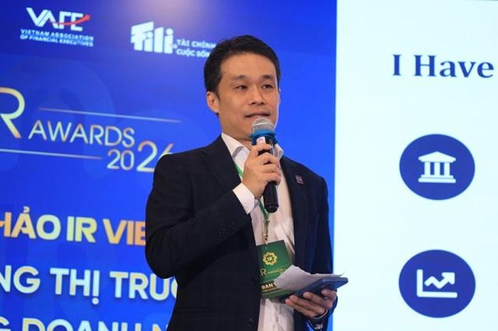  Ông Darren Wang, Giám đốc Truyền thông Nhà đầu tư và Phát triển Chuyên môn tại Viện Quan hệ Nhà đầu tư Đài Loan (Trung Quốc). Ảnh: NHUNG NGUYỄN 