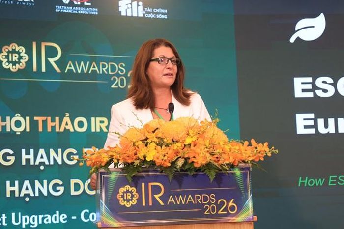  Bà Daniela Peeva, Chủ tịch Hiệp hội các Giám đốc Quan hệ Nhà đầu tư Bulgaria. Ảnh: NHUNG NGUYỄN 
