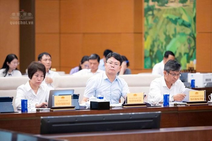 Các đại biểu dự họp. Ảnh: CỔNG THÔNG TIN ĐIỆN TỬ QUỐC HỘI