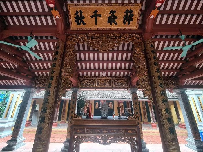 Tới đây, ngày 27/9/2026 (tức 17/8 Âm lịch), tròn 283 năm ngày húy Chánh Phu nhân Nguyễn Thị Hay. Nhân dịp này, Bản Chi cùng nhân dân thôn Trung Hoàng sẽ tổ chức Lễ dâng hương tưởng niệm Tổ mẫu tại nhà thờ Chi cụ Đồng Thần.