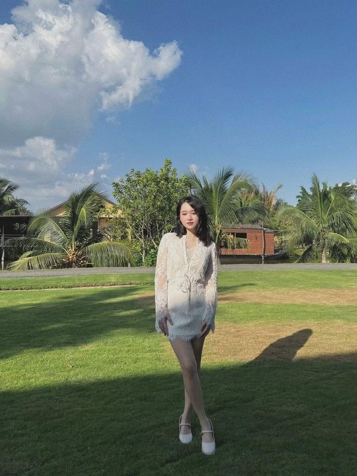 Không chỉ tạo dấu ấn về ngoại hình, sự thay đổi này còn được kỳ vọng sẽ tiếp thêm tự tin để Trúc Anh trở lại với những dự án nghệ thuật trong tương lai. Ảnh: FB Trúc Anh