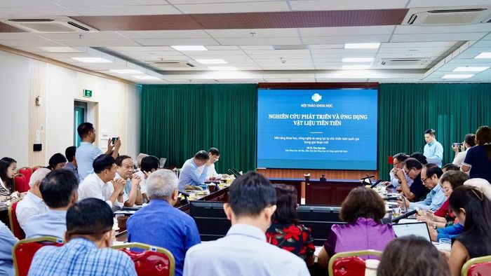 Hội thảo thu hút đông đảo các chuyên gia, nhà khoa học.