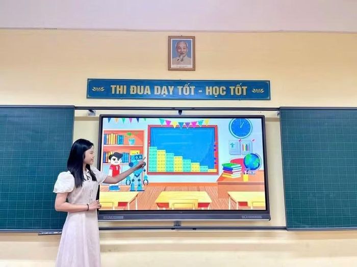 Công tác tập huấn kỹ năng ứng dụng công nghệ số cho giáo viên phải tìm hiểu đúng nhu cầu thực tế của thầy cô, hướng tới tính thực chất và phù hợp. Ảnh NT.