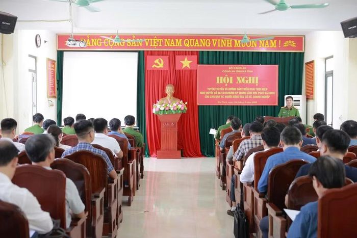 Toàn cảnh Hội nghị.