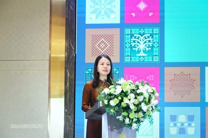 Thứ trưởng Ngoại giao Nguyễn Minh Hằng phát biểu tại buổi lễ. (Ảnh: Nguyễn Nhuận)