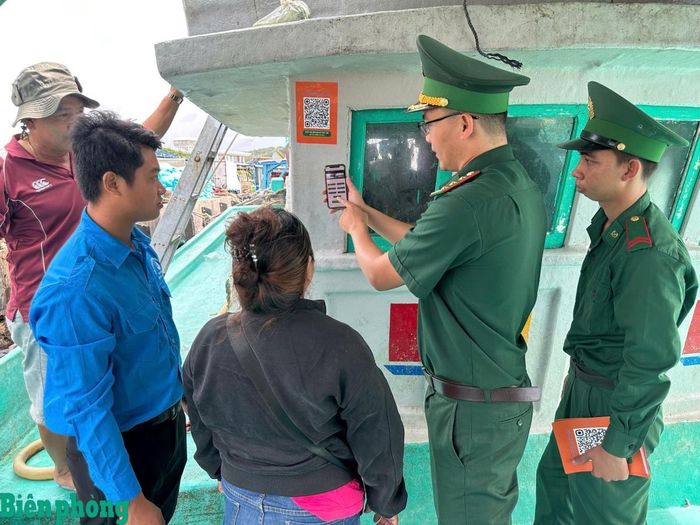 Mã QR truy cập “Sổ tay điện tử IUU” được ngư dân sử dụng khi có nhu cầu nắm bắt thông tin. Ảnh: Đơn vị cung cấp