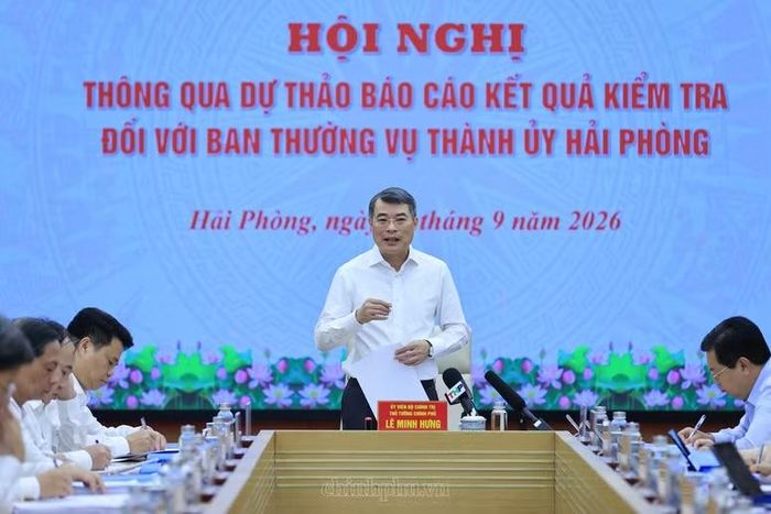 Thủ tướng Chính phủ Lê Minh Hưng cũng đề nghị tăng cường công tác quản lý cán bộ, đảng viên và chú trọng công tác bảo vệ chính trị nội bộ - Ảnh: CP