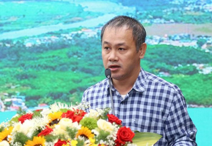 TS. Nguyễn Khánh Tùng.