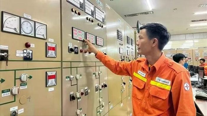 Hạ tầng kỹ thuật là yếu tố tiên quyết để triển khai áp dụng giá điện theo giờ. Ảnh minh họa.