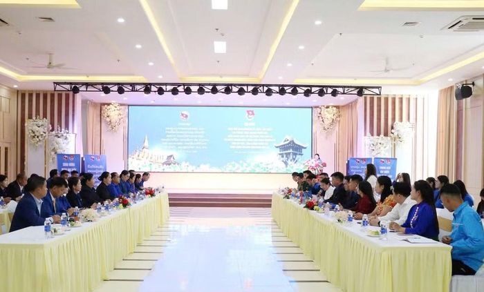Toàn cảnh hội đàm.