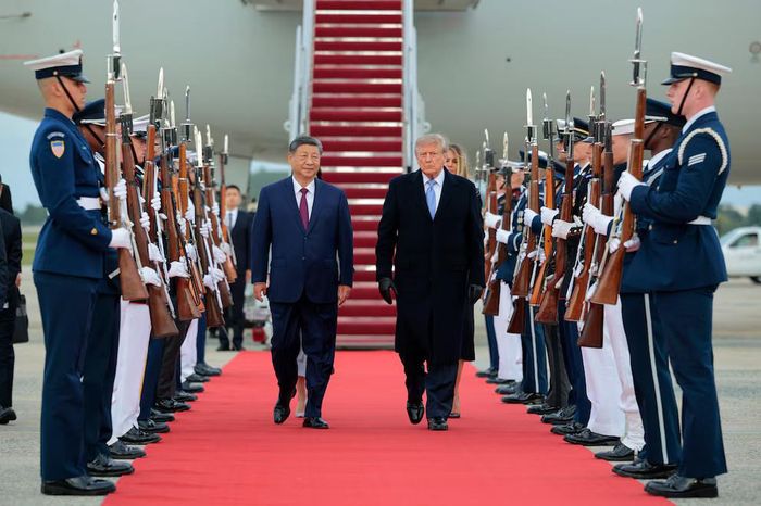 Tổng thống Mỹ Donald Trump và Chủ tịch Trung Quốc Tập Cận Bình tại Căn cứ Liên hợp Andrews. Ảnh: Getty Images