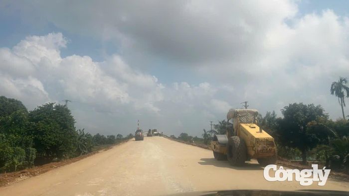Xử lý điểm cuối cùng kết nối lên cầu thông từ Hậu Lộc qua Nga Sơn