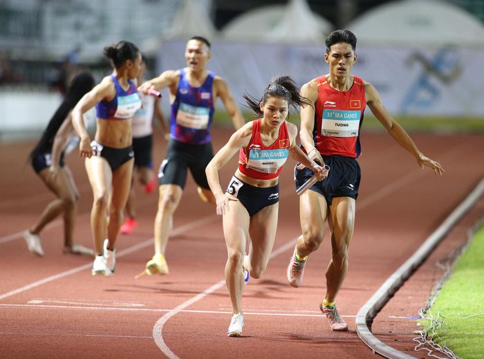 Nội dung 4x400m hỗn hợp nam-nữ có thể giành huy chương. Ảnh: S.N