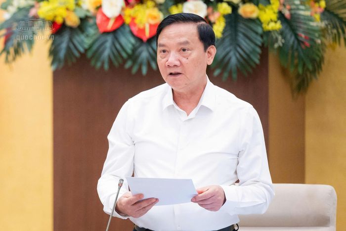 Phó Chủ tịch Quốc hội Nguyễn Khắc Định phát biểu. Ảnh: Media QH