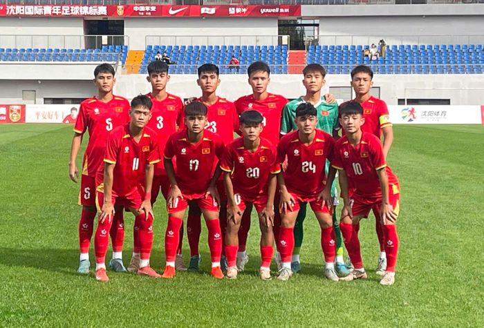U16 Việt Nam nhập cuộc rất tự tin. Ảnh: VFF