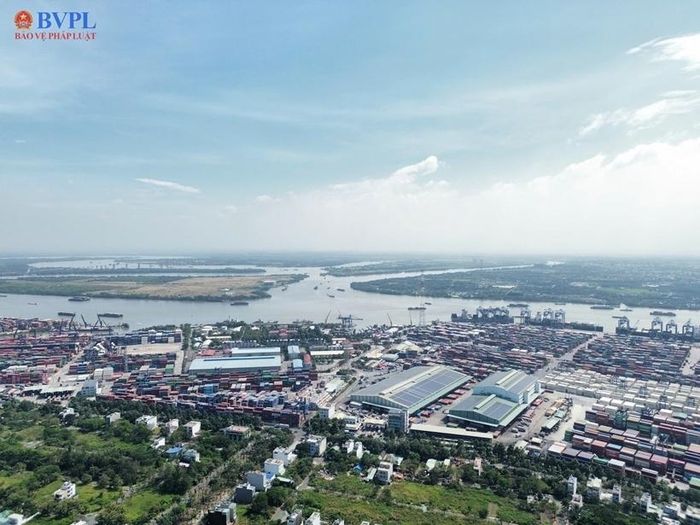 Hoạt động thu hút đầu tư tại các KCX, KCN được định hướng theo hướng chọn lọc, chú trọng chất lượng và hiệu quả, phù hợp với định hướng phát triển của TP Hồ Chí Minh.