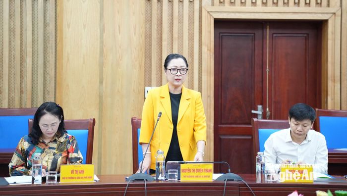 Thứ trưởng Bộ Giáo dục và Đào tạo Nguyễn Thị Quyên Thanh lưu ý việc sắp xếp trường lớp không ảnh hưởng đến chất lượng giáo dục. Ảnh: Nguyễn Toàn
