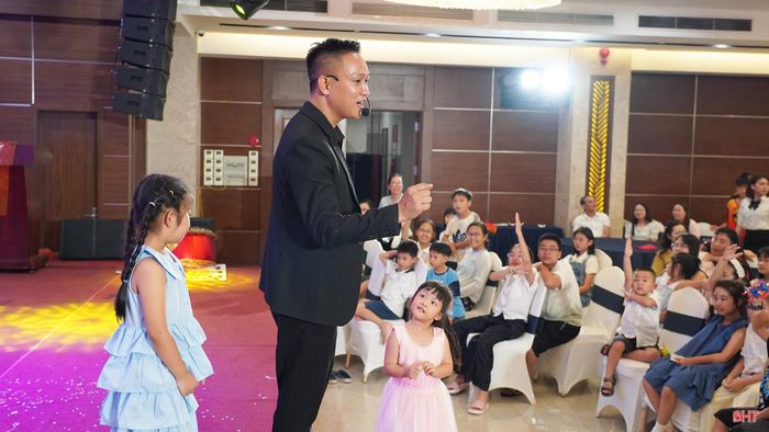 Tôi thường tham gia biểu diễn trong các dịp lễ, sự kiện và chương trình cộng đồng khi có thời gian.