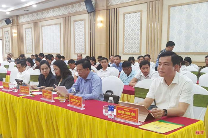 Uỷ viên Ban Thường vụ Tỉnh uỷ, Chủ tịch UBMTTQVN tỉnh Hà Tĩnh Nguyễn Thành Đồng tham dự Diễn đàn.