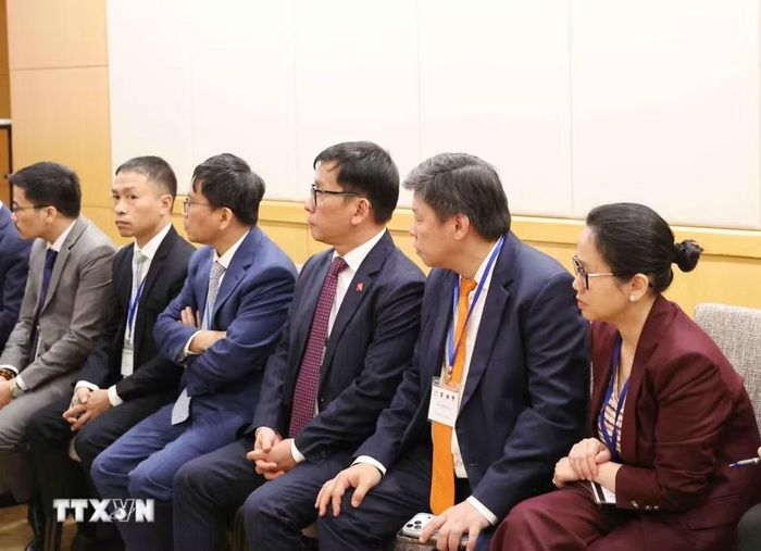 Các đại biểu tham dự Tọa đàm. (Ảnh: Thống Nhất/TTXVN)