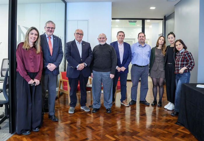 Sự kiện có sự góp mặt của lãnh đạo Sàn Giao dịch Ngũ cốc Buenos Aires, Hiệp hội Đậu tương Argentina và đại diện báo chí các nước có quan hệ nông nghiệp chủ chốt với Argentina.