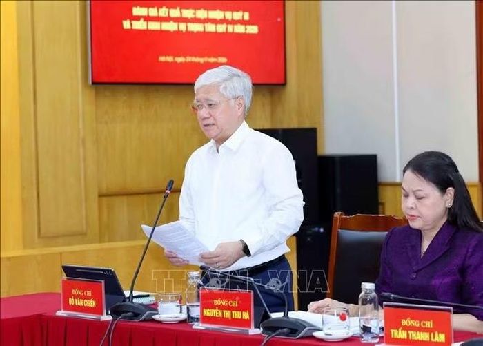 Đồng chí Đỗ Văn Chiến, Uỷ viên Bộ Chính trị, Phó Bí thư Thường trực Đảng ủy Quốc hội, Phó Chủ tịch Thường trực Quốc hội phát biểu tại phiên họp. Ảnh: Phương Hoa/TTXVN