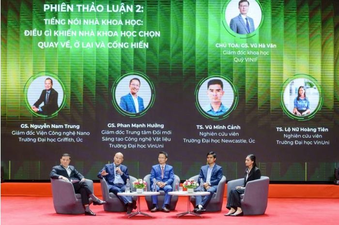 Giáo sư Phan Mạnh Hưởng tại sự kiện “Ngày hội Trở về của các nhà khoa học Việt Nam” (“Homecoming for Vietnamese Scientists”), thuộc khuôn khổ Hội nghị Quốc tế về Đổi mới và Công nghệ Vật liệu (ICMIT 2026). Ảnh: NVCC