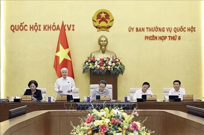 Phó Chủ tịch Thường trực Quốc hội Đỗ Văn Chiến phát biểu. Ảnh: Doãn Tấn/TTXVN