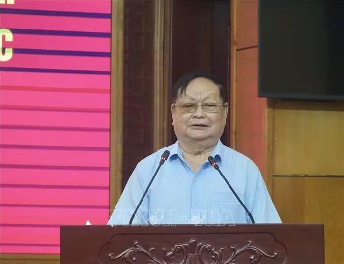 Chủ tịch Hội Quy hoạch phát triển đô thị Thanh Hóa Lê Đình Nam phát biểu tại hội nghị. Ảnh: Hoa Mai/TTXVN