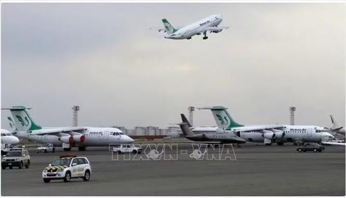 Các máy bay tại sân bay ở Iran. Ảnh tư liệu: IRNA/TTXVN