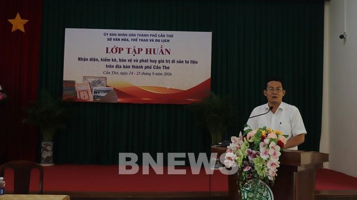 Ông Nguyễn Minh Tuấn, Phó Giám đốc Sở VHTT&DL thành phố Cần Thơ phát biểu. Ảnh: Nguyễn Hằng-TTXVN