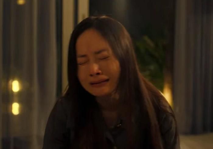 Lan Phương bất lực, đau đớn và quyết liệt khi tìm cách bảo vệ con trong Huyết Thống.