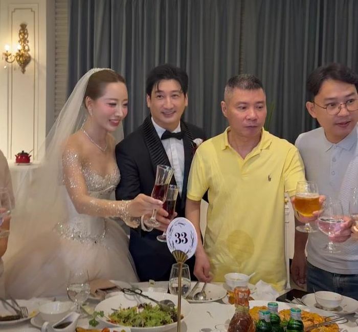 Công Lý tại đám cưới lần thứ 3 của NSƯT Ngọc Quỳnh.