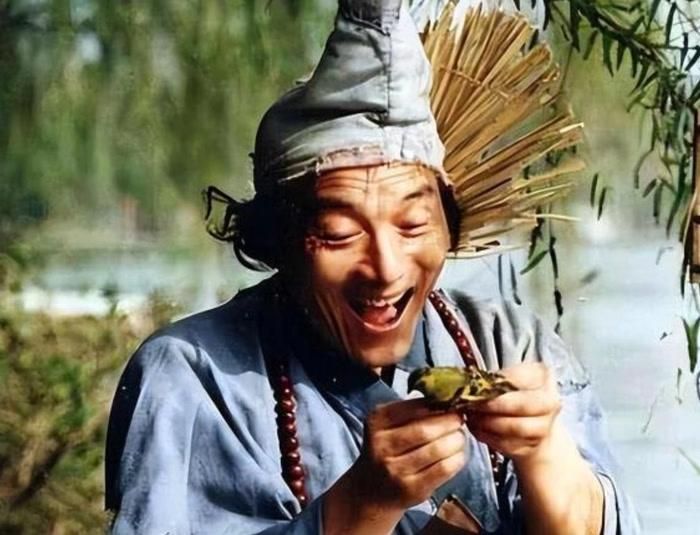 Ông Du Bổn Xương xây dựng hình tượng Tế Công kinh điển màn ảnh Trung Quốc. Ảnh: Ifeng