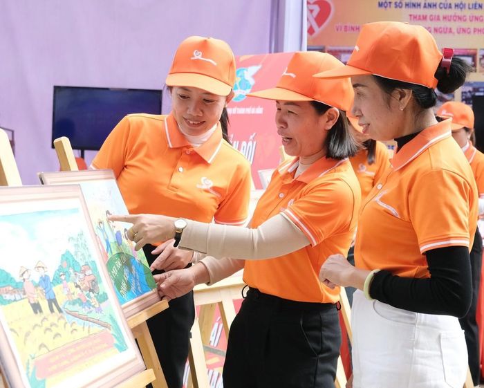 Tháng hành động vì bình đẳng giới và phòng, chống bạo lực trên cơ sở giới là dịp Hội LHPN Việt Nam kêu gọi sự chung tay của các ban, bộ, ngành, cơ quan, đoàn thể ở Trung ương và địa phương và toàn xã hội tiếp tục đồng hành trong các hoạt động truyền thông nâng cao nhận thức, hành động về bình đẳng giới