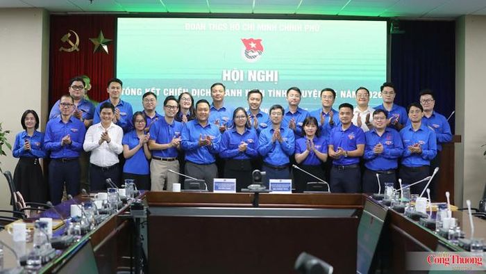 Các đại biểu tại Hội nghị tổng kết Chiến dịch Thanh niên tình nguyện hè năm 2026 của Đoàn Thanh niên Chính phủ.