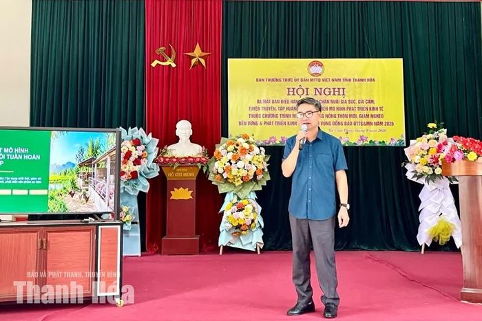 Đại diện Viện Nông nghiệp tỉnh trình bày chuyên đề tại hội nghị.