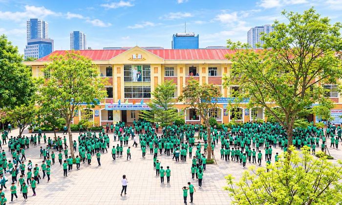  Nhu cầu bán trú của học sinh Trường Trung học cơ sở Tiền An, phường Kinh Bắc (ảnh) rất lớn nhưng trường chưa thể triển khai do chưa có văn bản hướng dẫn cụ thể từ UBND phường. 
