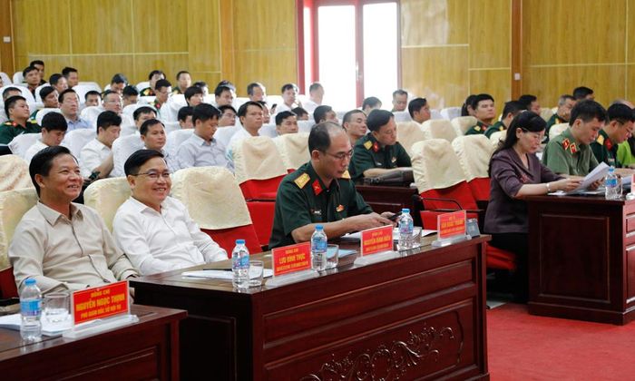 Các đại biểu dự hội nghị.