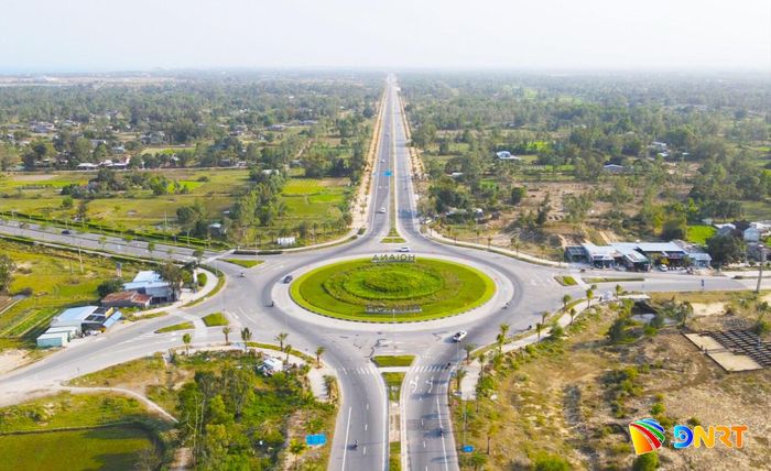 Xã Duy Nghĩa là địa bàn có nhiều dự án lớn kéo dài nhiều năm nên việc quản lý đất đai luôn được địa phương quan tâm. Ảnh: HỒ QUÂN